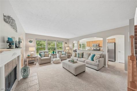 7680 Woodpath Drive Hudson OH 44236