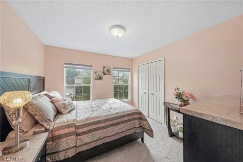 7680 Woodpath Drive Hudson OH 44236