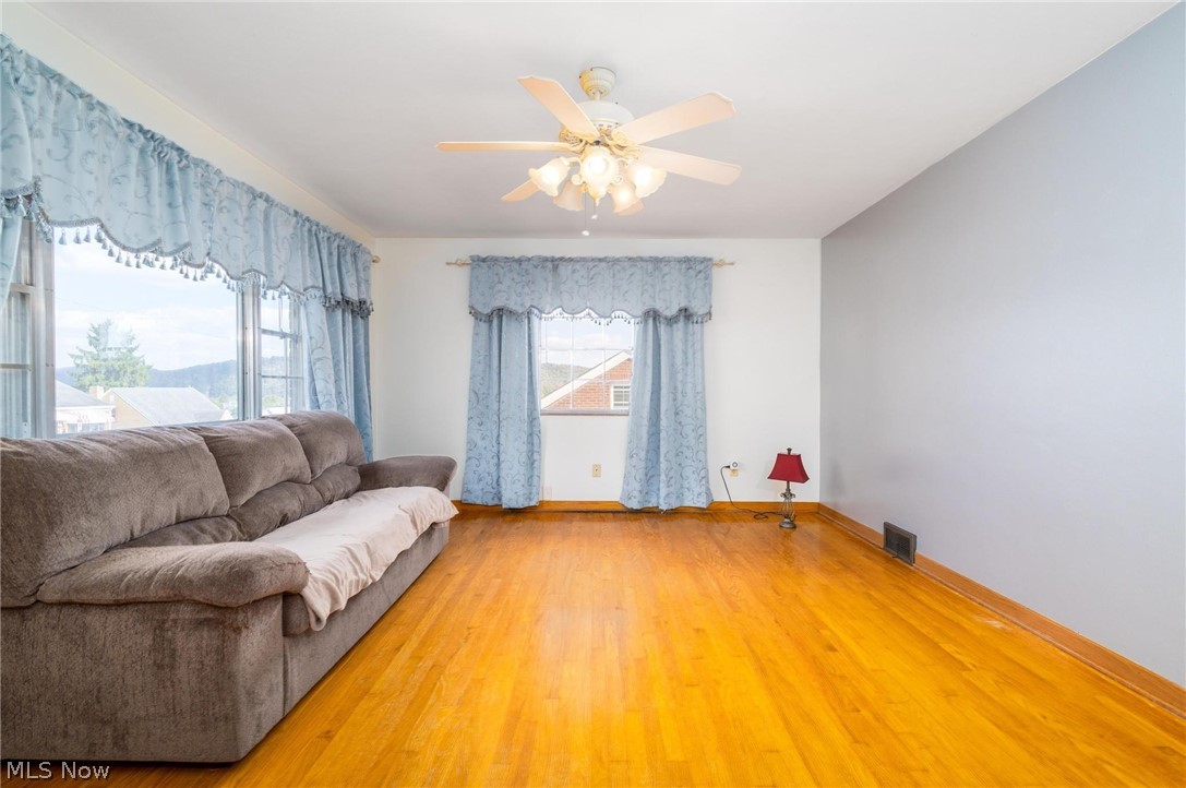 1119 Federal Street Toronto OH 43964