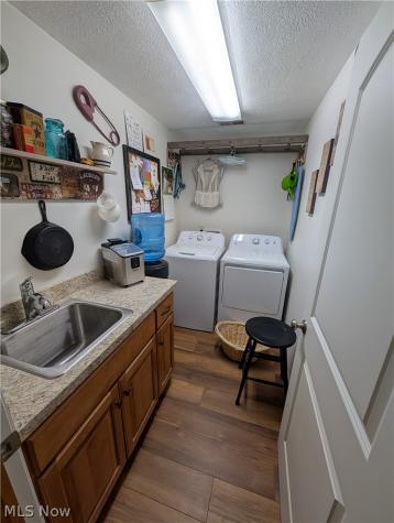 4981 Cardinal Court Millersburg OH 44654