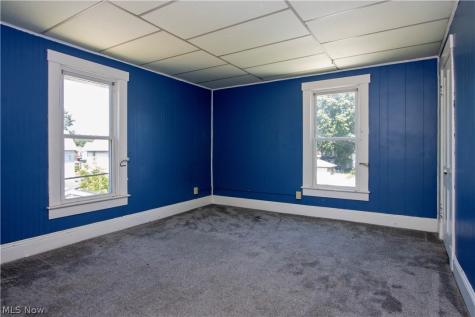 714 Pike Avenue SW Massillon OH 44647