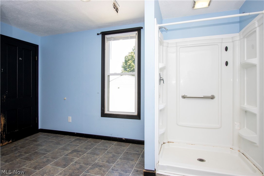 714 Pike Avenue SW Massillon OH 44647
