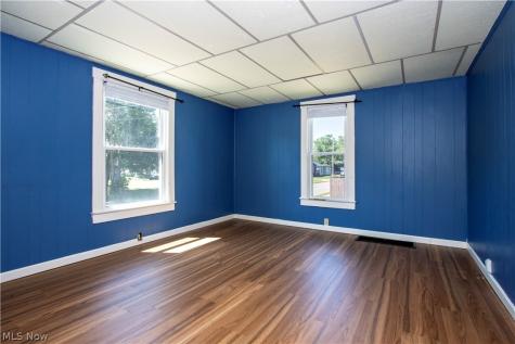 714 Pike Avenue SW Massillon OH 44647