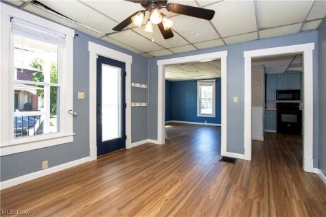 714 Pike Avenue SW Massillon OH 44647