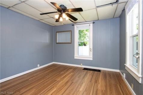 714 Pike Avenue SW Massillon OH 44647