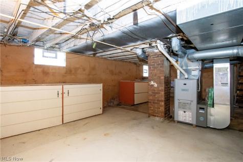 714 Pike Avenue SW Massillon OH 44647