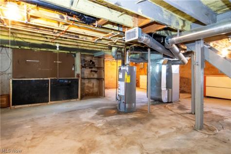 714 Pike Avenue SW Massillon OH 44647