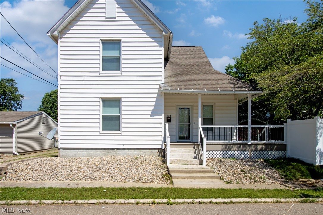 714 Pike Avenue SW Massillon OH 44647