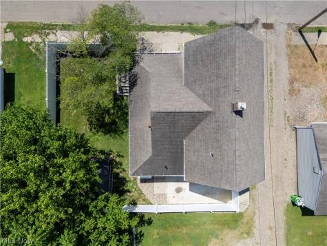 714 Pike Avenue SW Massillon OH 44647