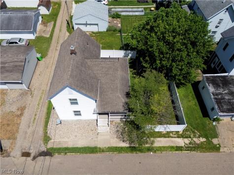 714 Pike Avenue SW Massillon OH 44647