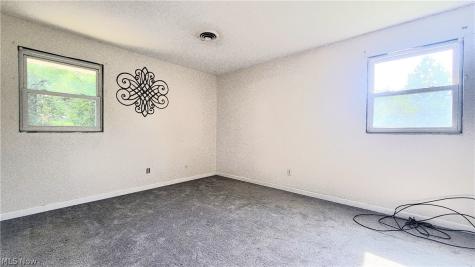 240 Woodland Acres Road Marietta OH 45750