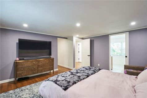 399 Mineola Avenue Akron OH 44313