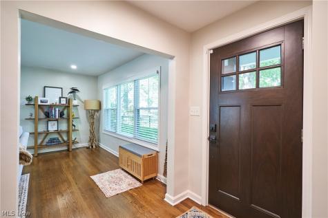 399 Mineola Avenue Akron OH 44313