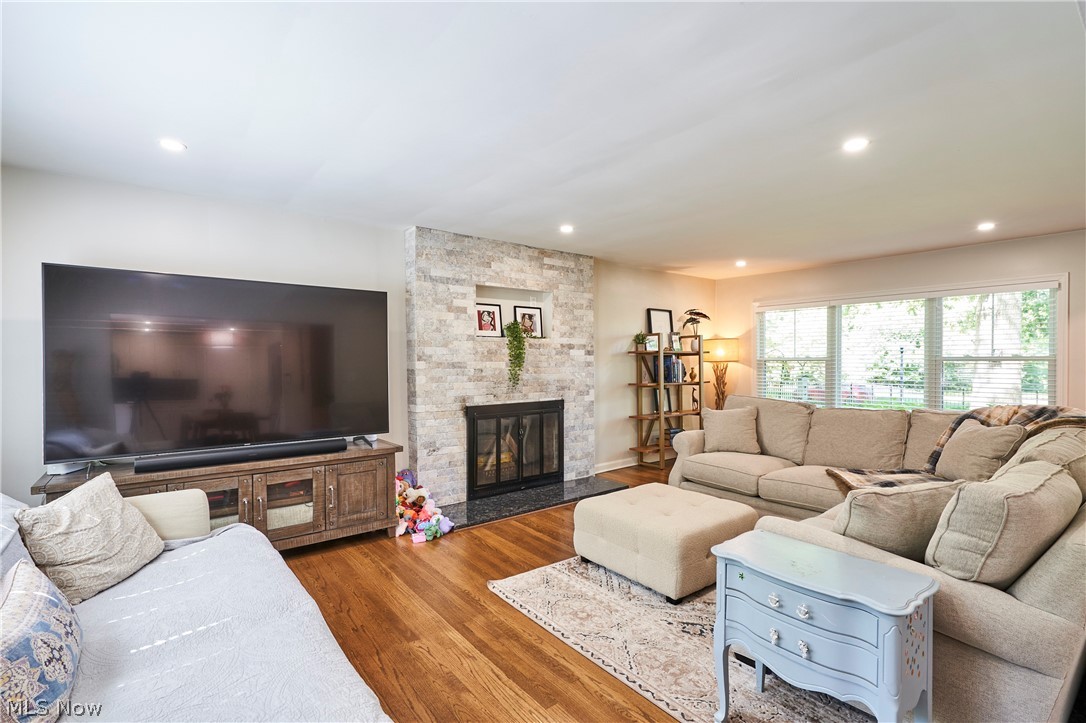 399 Mineola Avenue Akron OH 44313