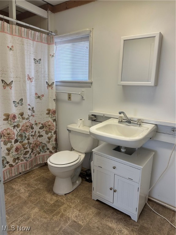 208 Center Street Woodsfield OH 43793