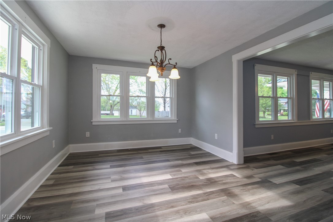 65 Duquesne Street Columbiana OH 44408