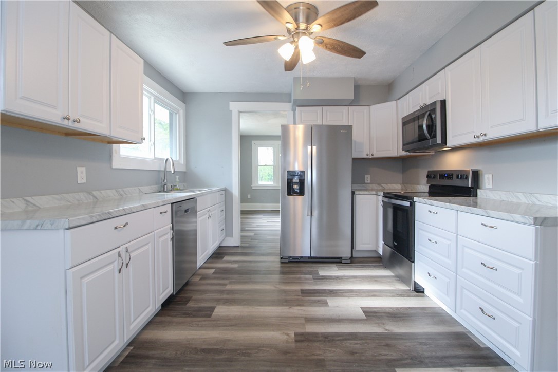 65 Duquesne Street Columbiana OH 44408