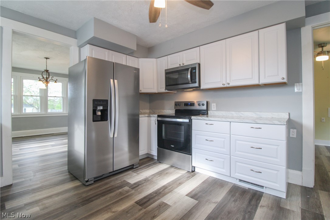 65 Duquesne Street Columbiana OH 44408