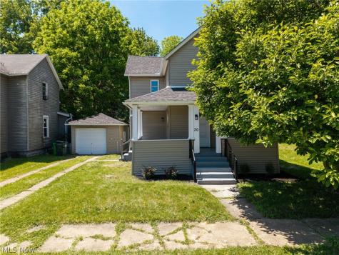 30 16th Street NW Barberton OH 44203