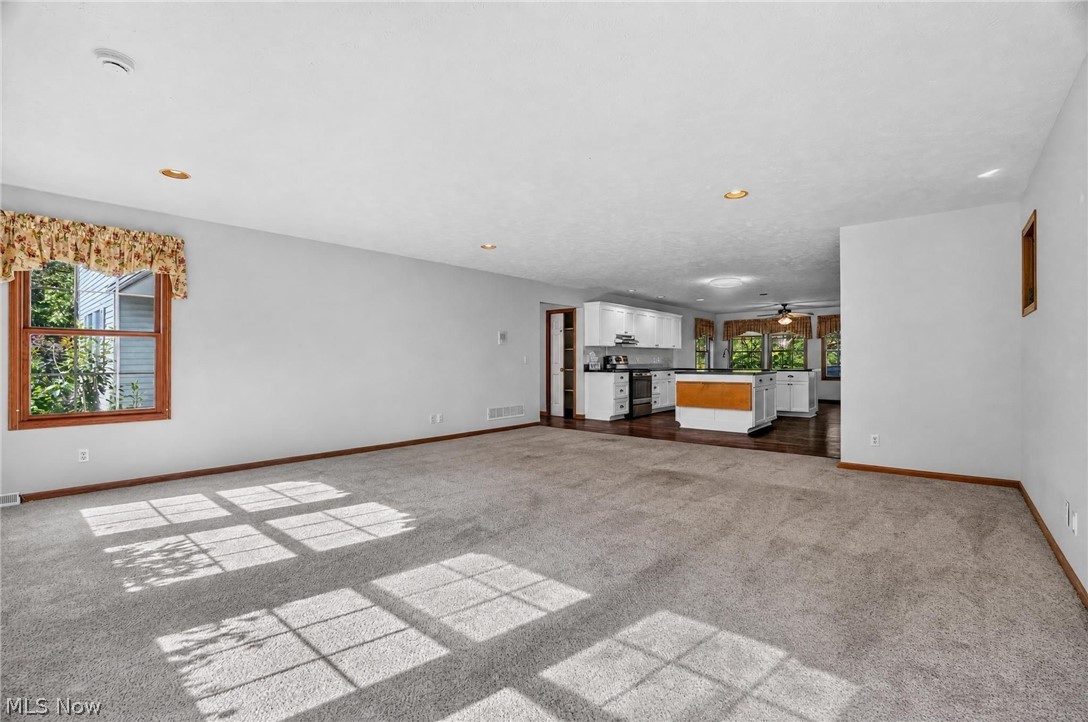 13780 Caves Road Novelty OH 44072