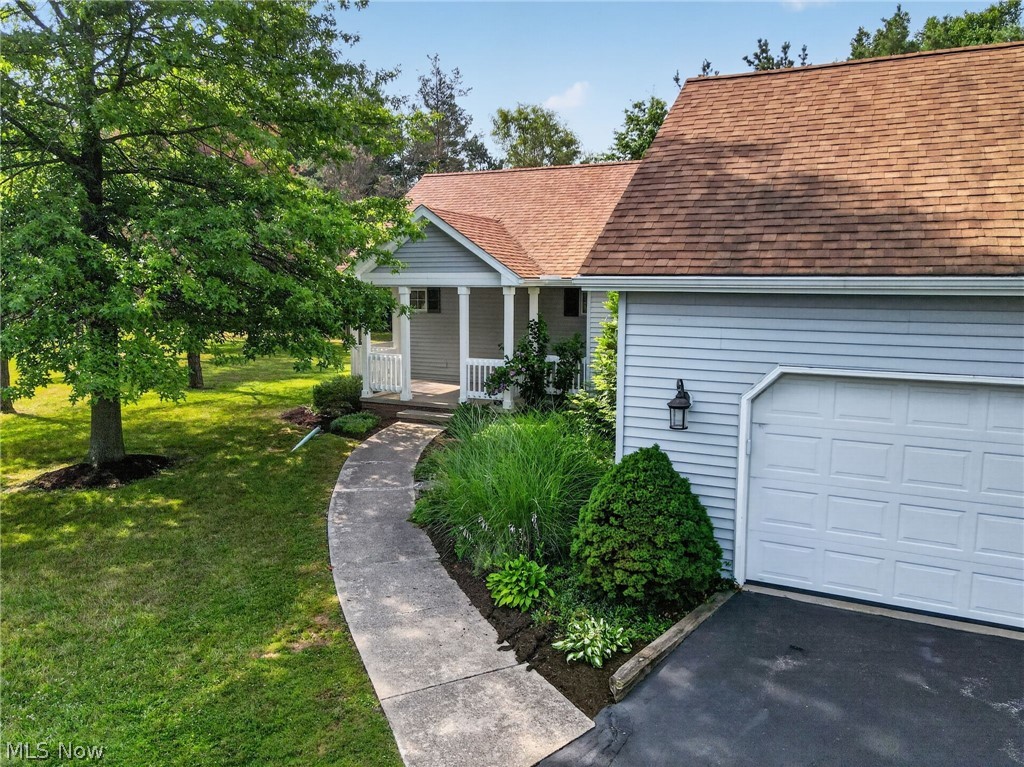 13780 Caves Road Novelty OH 44072