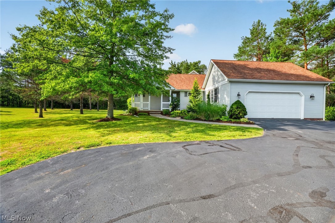 13780 Caves Road Novelty OH 44072