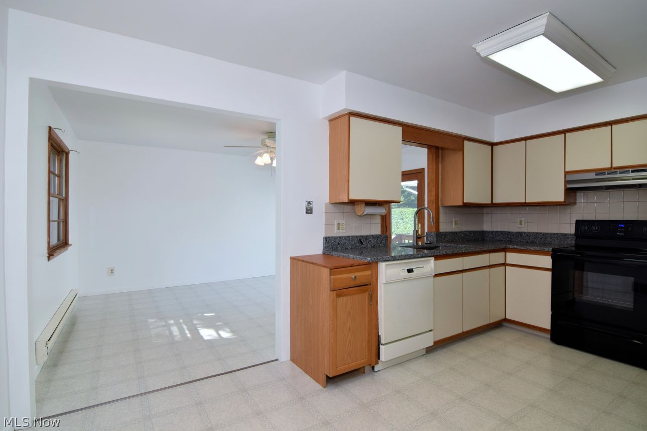 4272 Bluestone Road South Euclid OH 44121