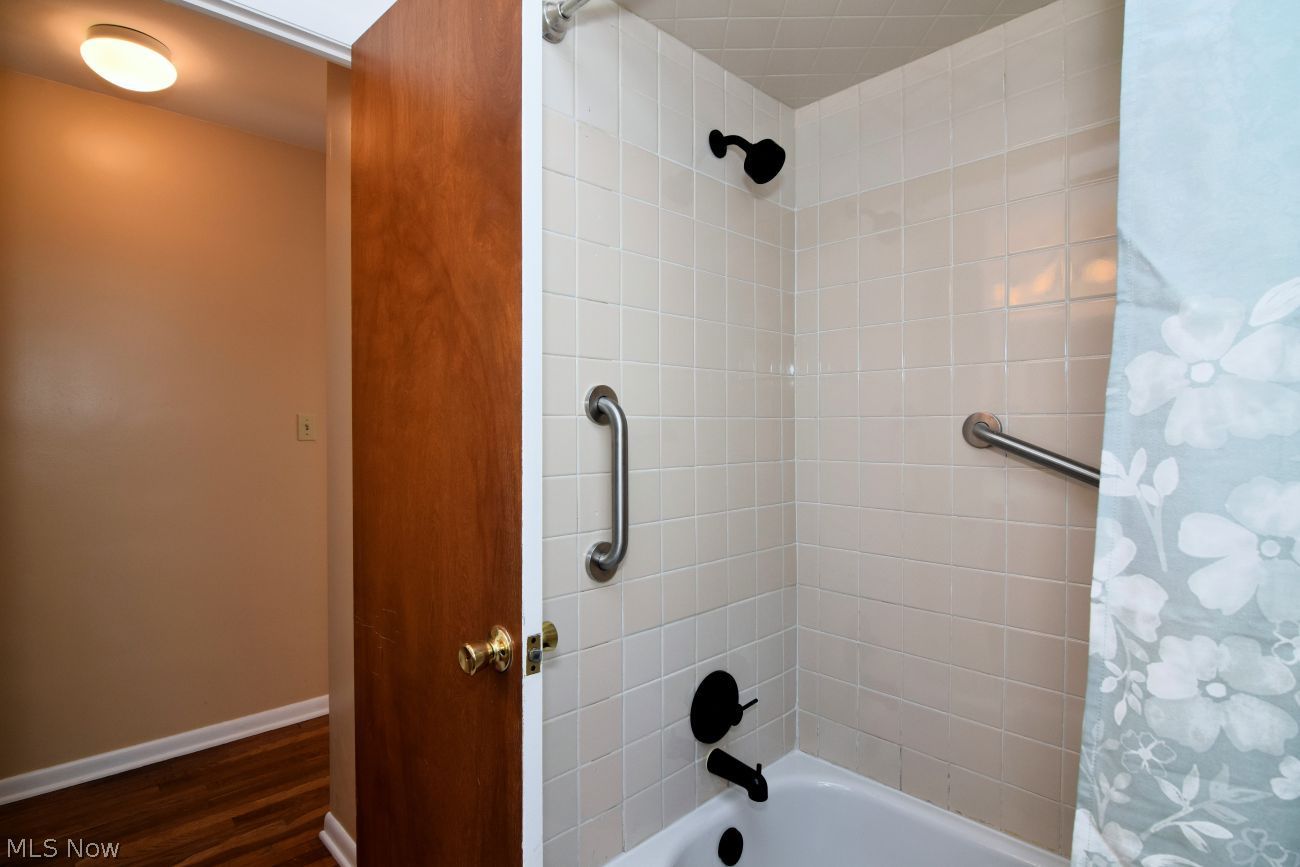 4272 Bluestone Road South Euclid OH 44121