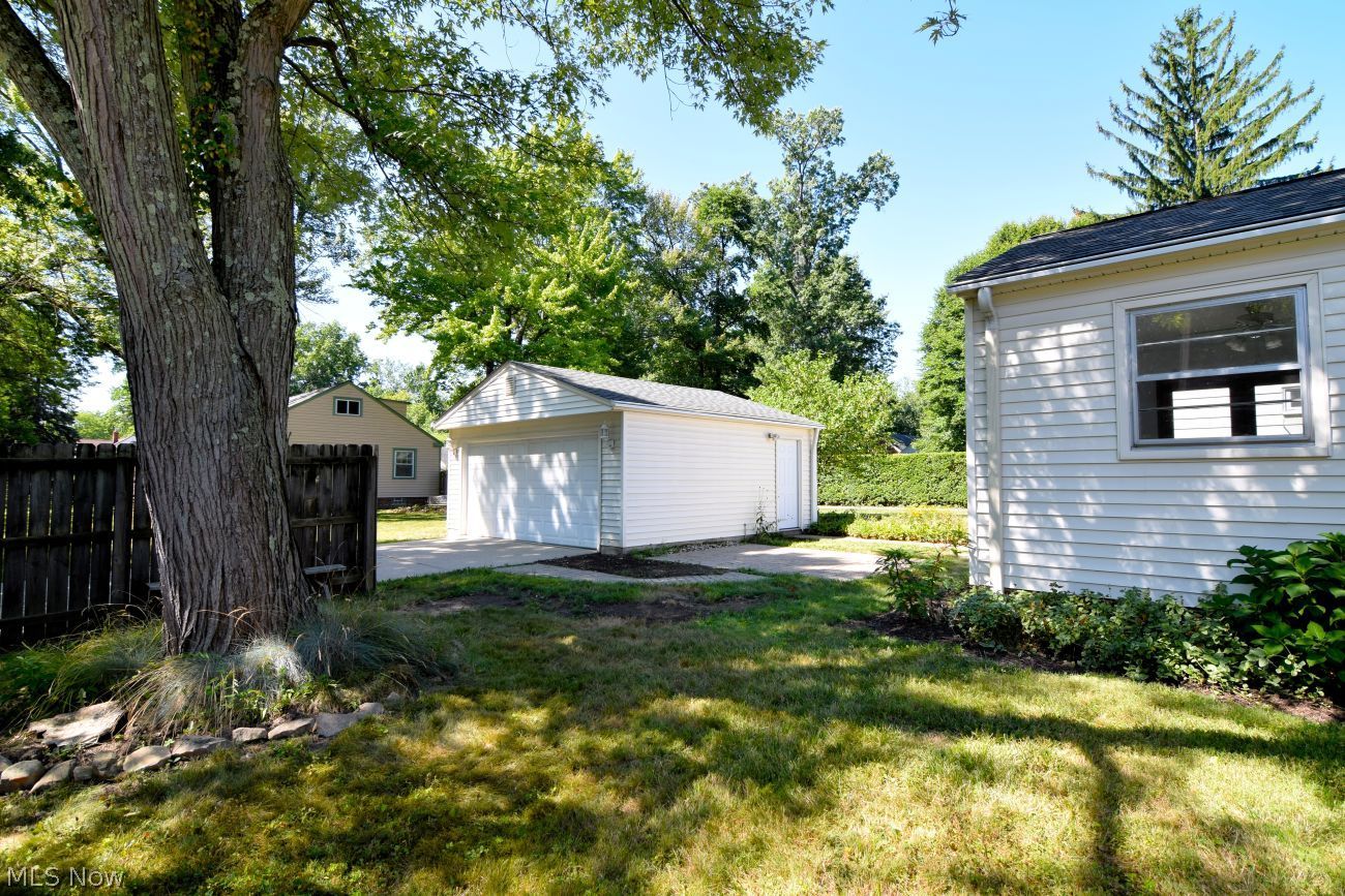 4272 Bluestone Road South Euclid OH 44121