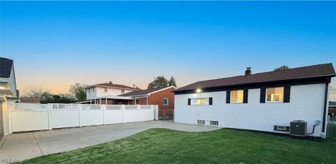 14306 Parkman Boulevard Brook Park OH 44142