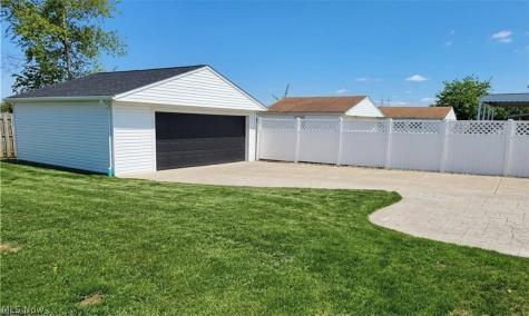 14306 Parkman Boulevard Brook Park OH 44142