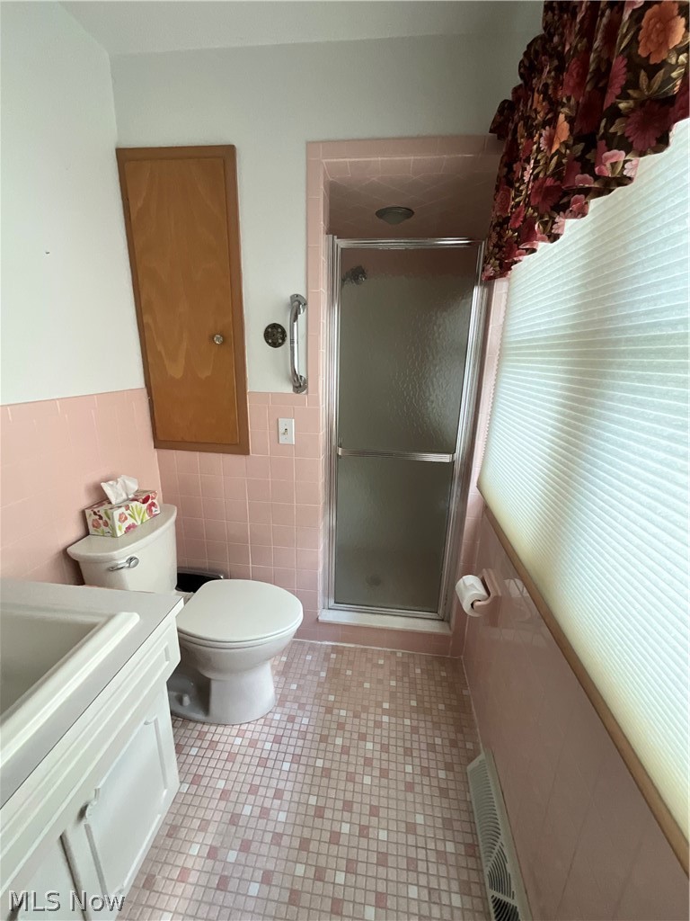 947 Krehl Avenue Girard OH 44420