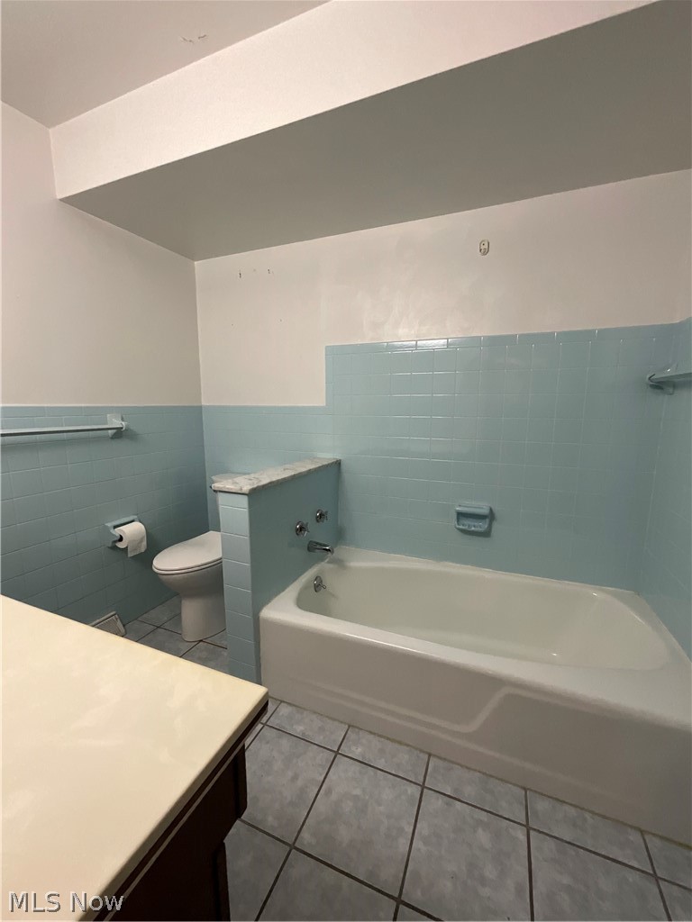 947 Krehl Avenue Girard OH 44420