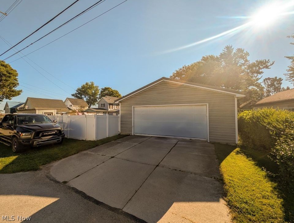 41 Poplar Street Huron OH 44839