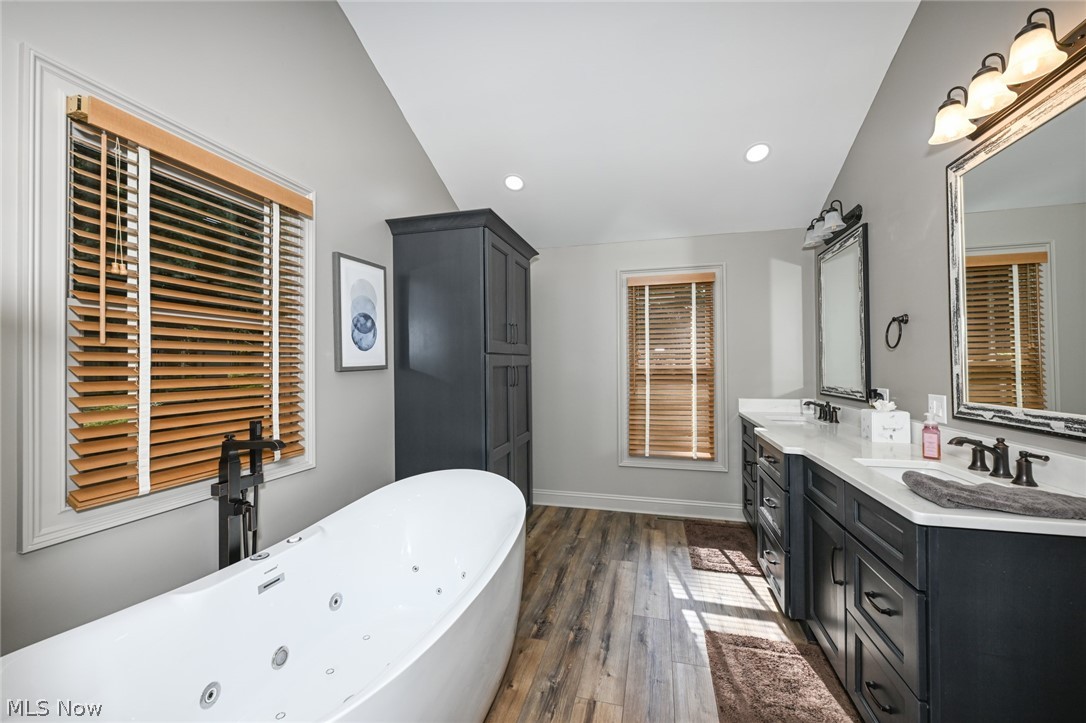 10953 Ambler Lane Mantua OH 44255