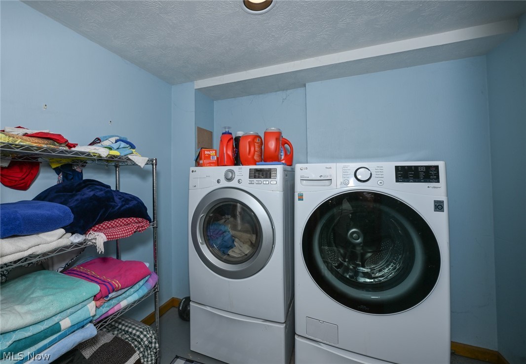 10953 Ambler Lane Mantua OH 44255