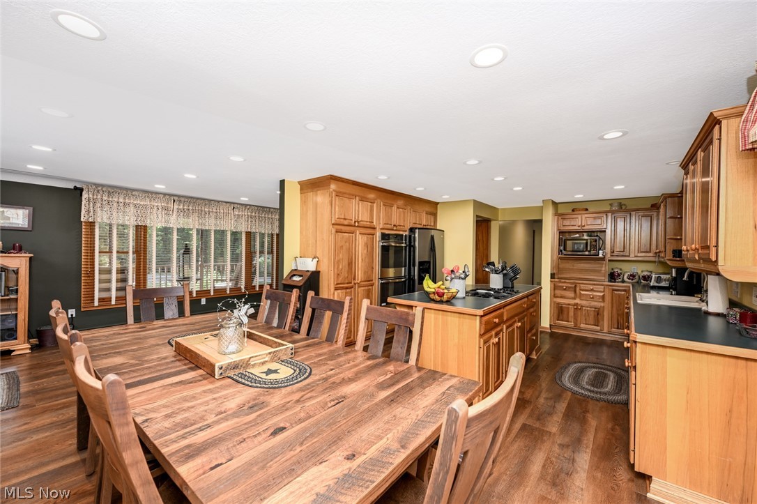 10953 Ambler Lane Mantua OH 44255