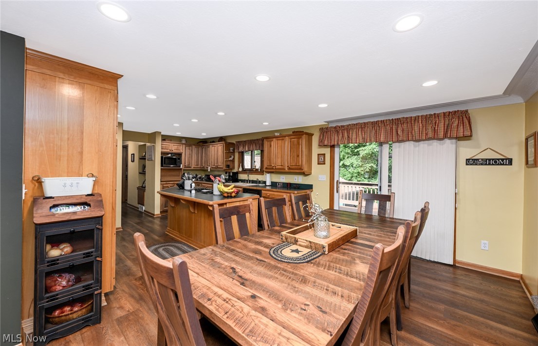10953 Ambler Lane Mantua OH 44255