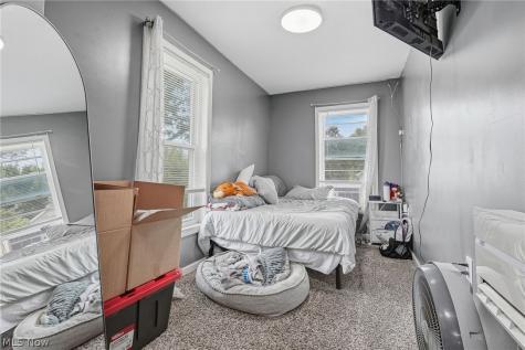 624 Guy Street NW Massillon OH 44647