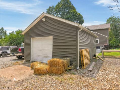 624 Guy Street NW Massillon OH 44647