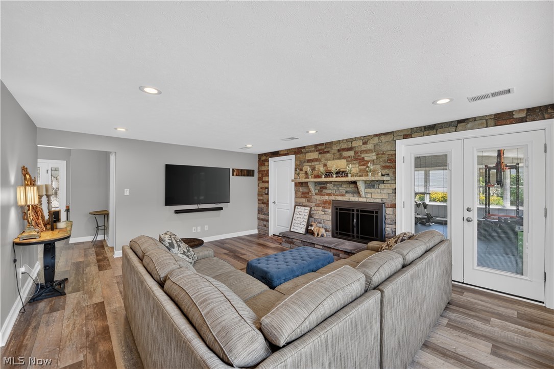 423 Winding Way Wadsworth OH 44281