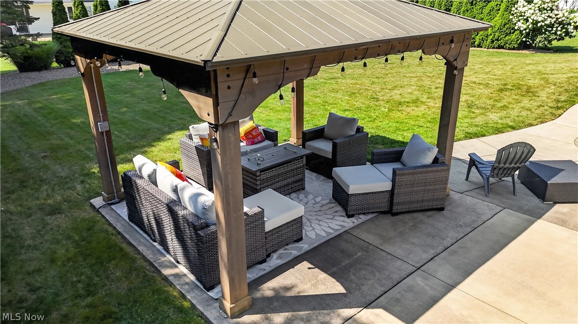 423 Winding Way Wadsworth OH 44281