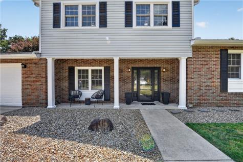 423 Winding Way Wadsworth OH 44281