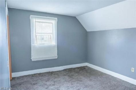 445 Saint Louis Avenue Youngstown OH 44511