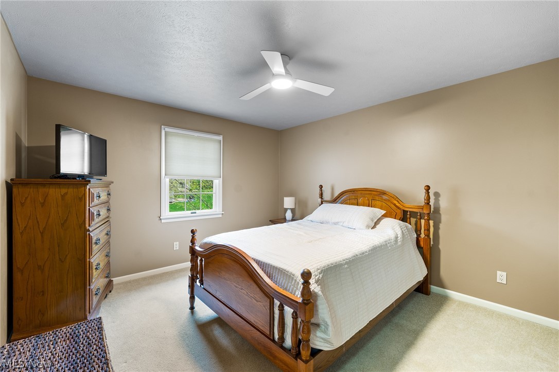 98 Jade Circle Canfield OH 44406