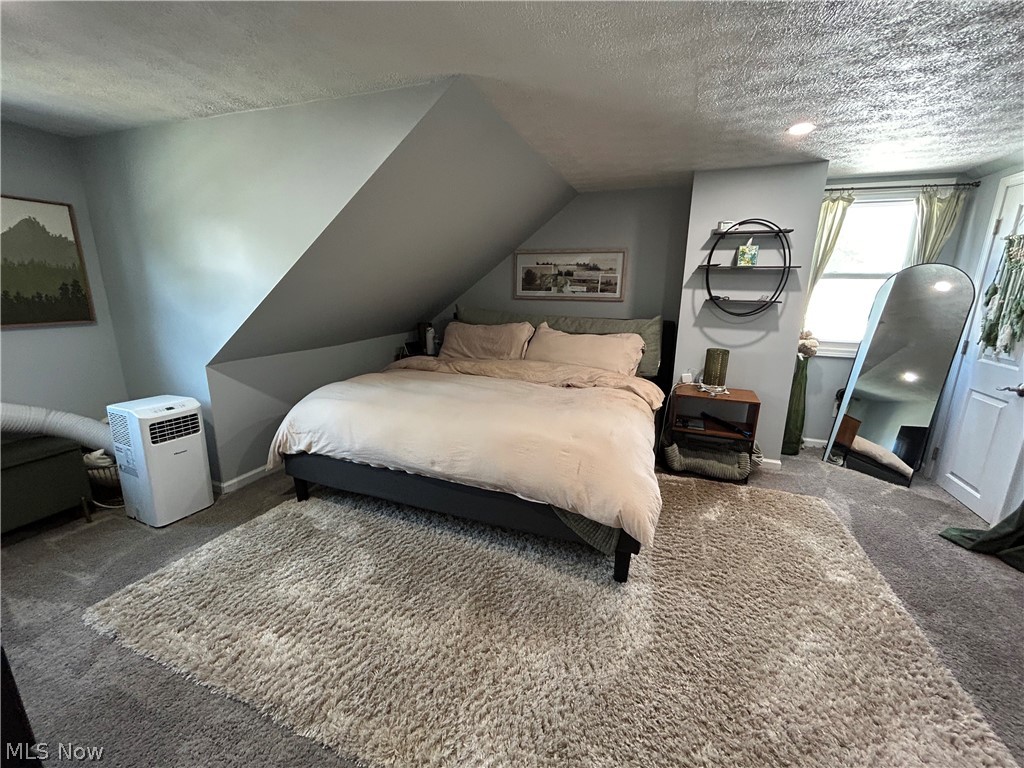 31910 Dickerson Road Willowick OH 44095