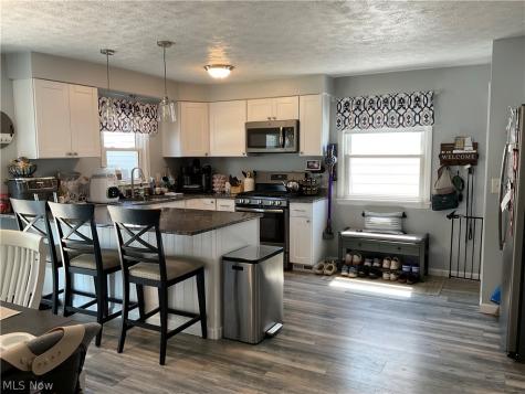 31910 Dickerson Road Willowick OH 44095