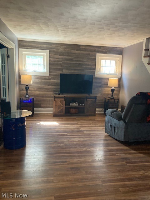 858 Allison Avenue Lorain OH 44052