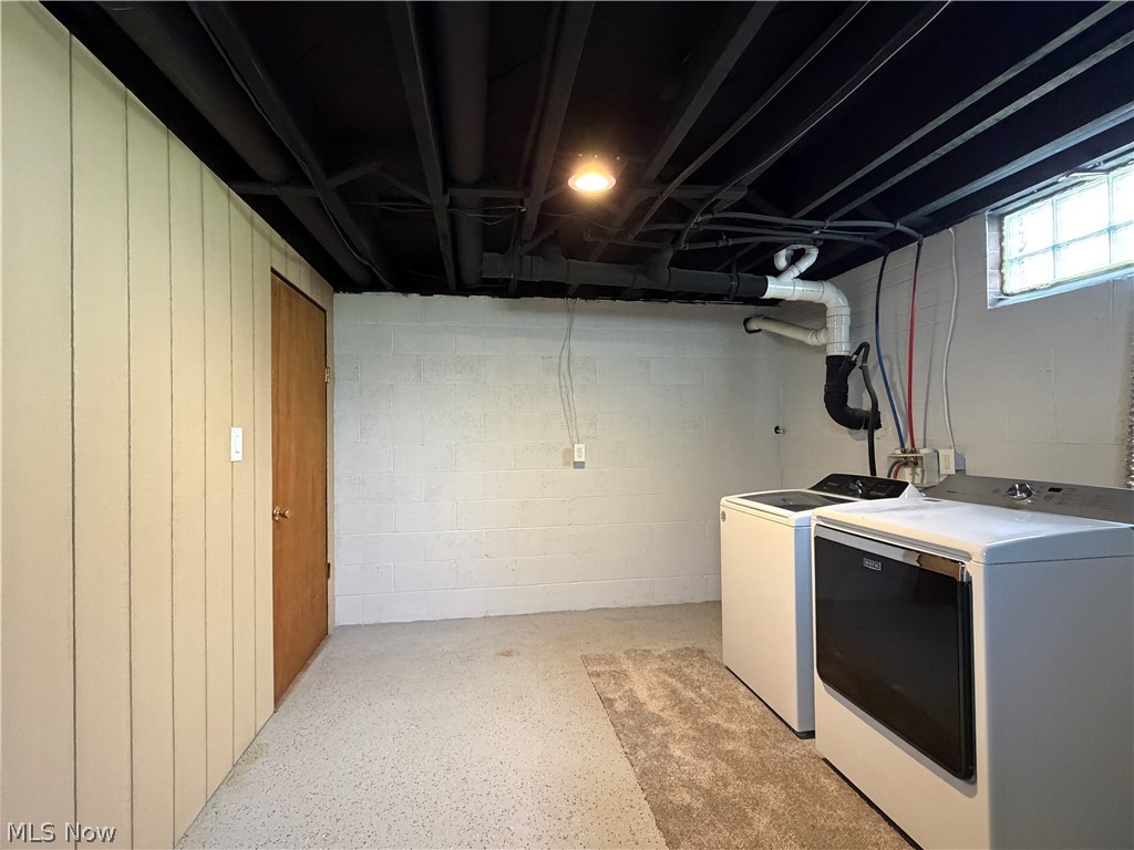 22420 Jo Ann Drive West Lafayette OH 43845
