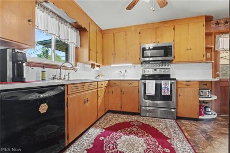 1540 Lilly Lane Alliance OH 44601